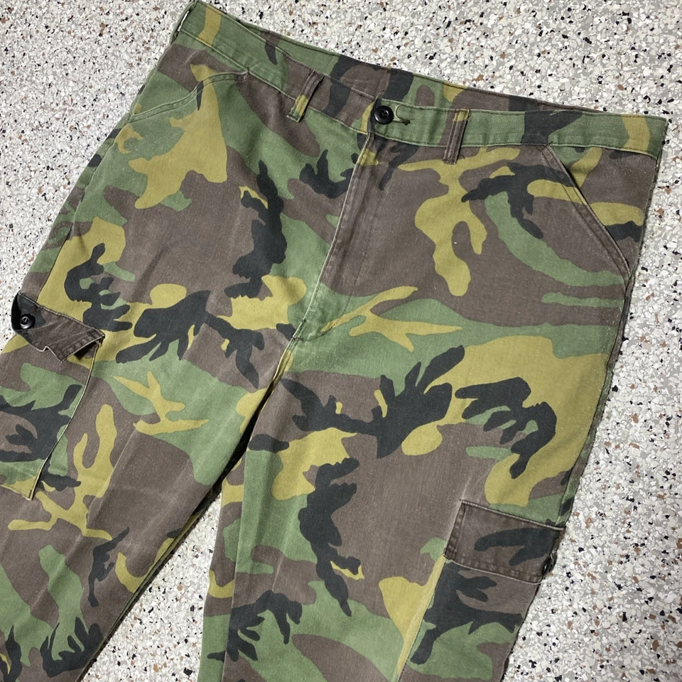Pantalones Liberty De Colección Para Hombres Carga Camuflaje Caza Cintura Ajustable EE. UU. Talla XL 40x32 Ejército Foto 3 de 4