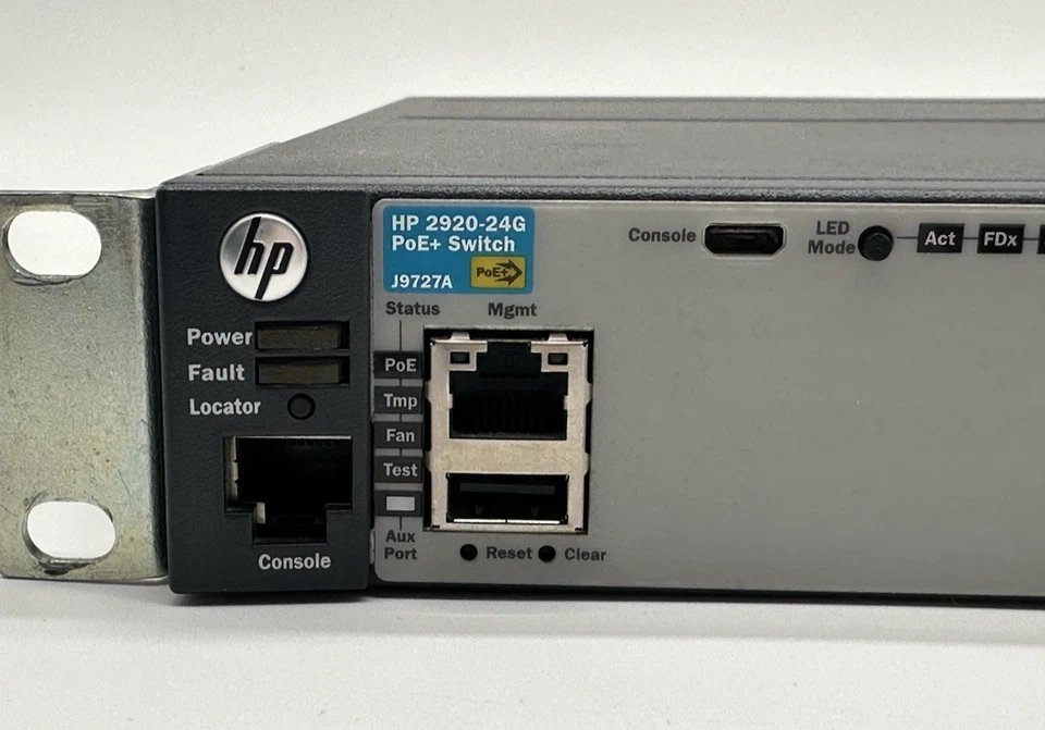 Conmutador HP 2920-24G (J9727A) 24 puertos montable en rack Gigabit Ethernet PoE+ - sin CA Foto 2 de 4