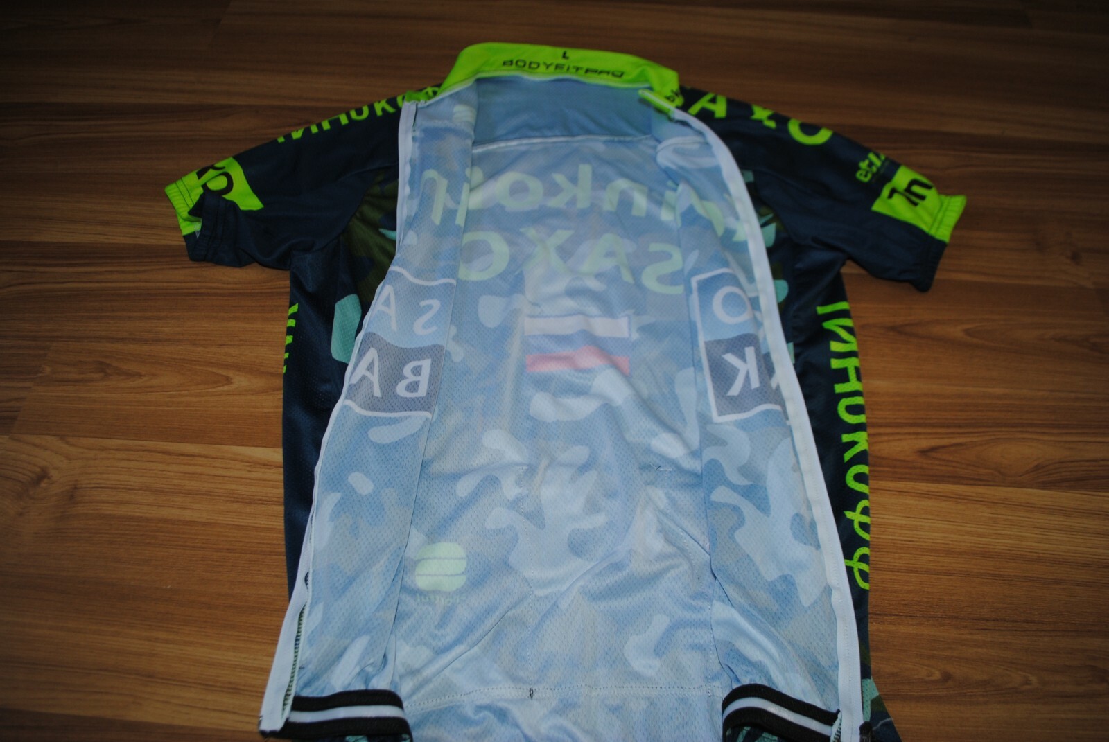 tinkoff saxo jersey