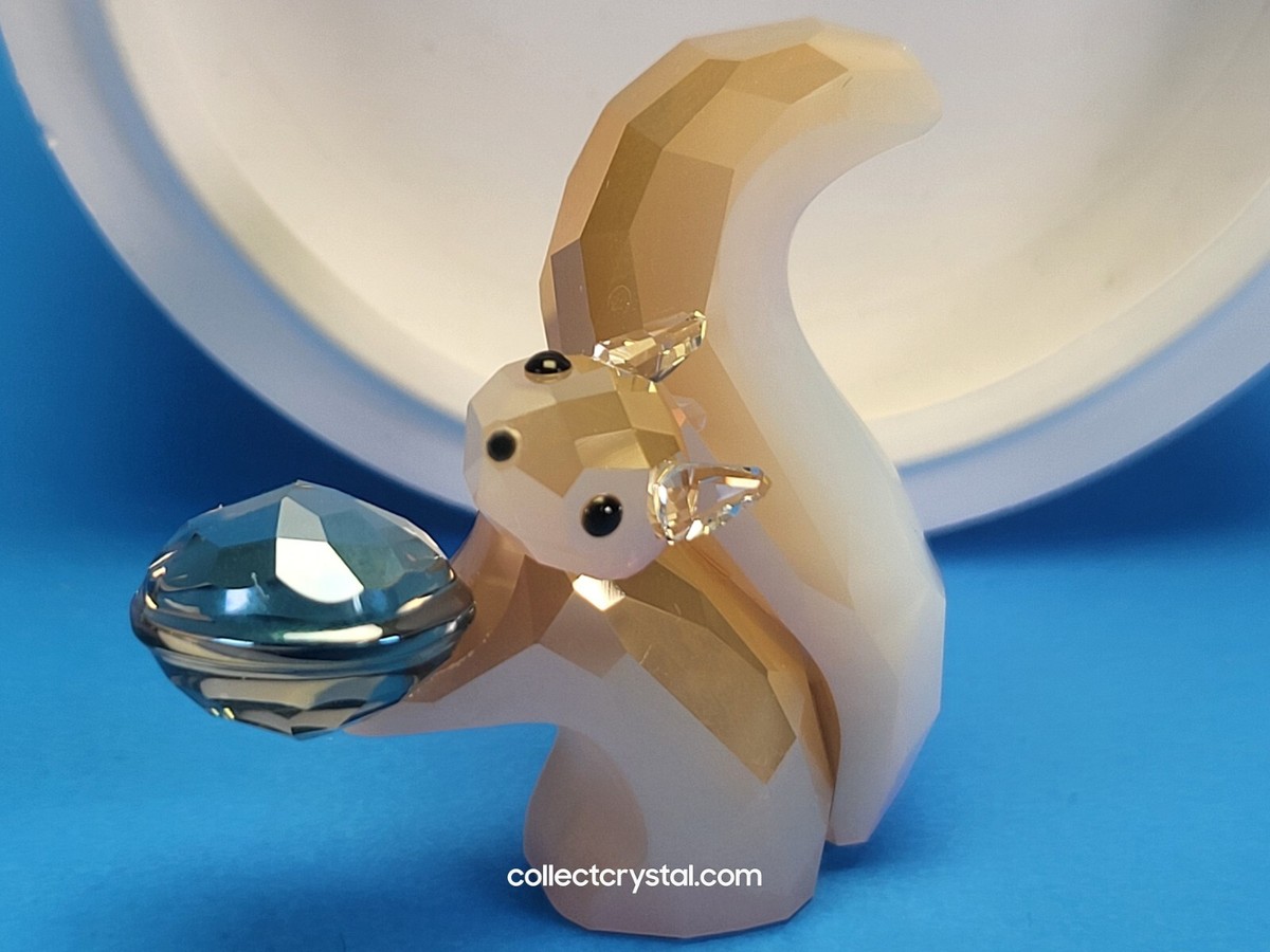 Swarovski Lovlots City Park Gracy Squirrel # 1041377 Retired MIB