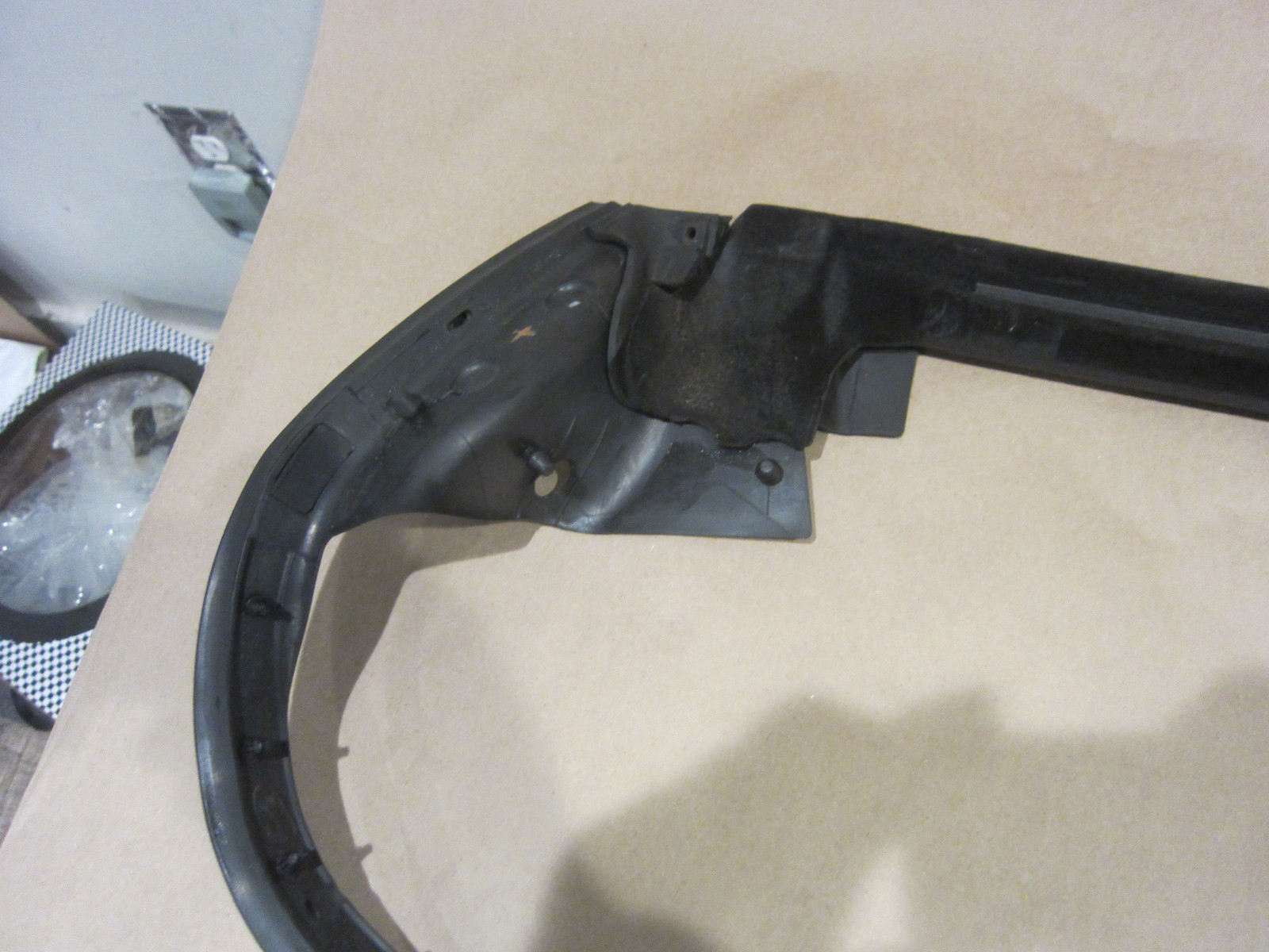 Ferrari 458 - RH Door Inner Perimeter Seal / Gasket - P/N 84685200