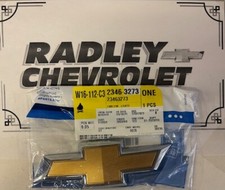 NEW GM OEM 18-24 EQUINOX LIFT GATE EXTERIOR TRIM- EMBLEM GMC 23463273