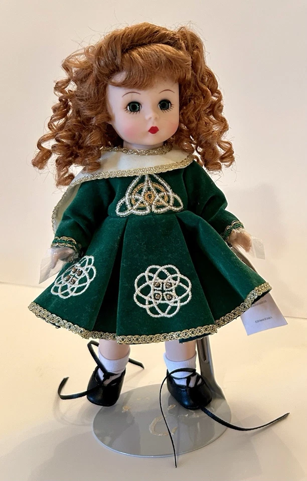 Edición especial vintage 8” Madame Alexander Step Dancing Sweetheart con caja Foto 2 de 4