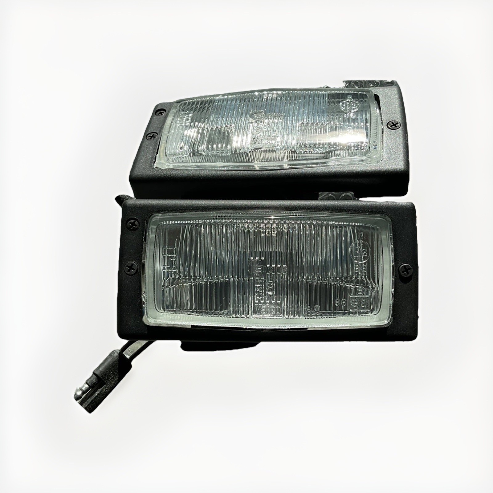 Antibrouillards Cibié Valeo CL51 pour remplacer les phares ternis de voiture vintage