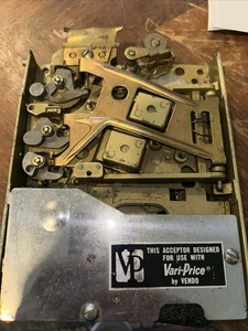 Vari-Price by Vendo Coin Acceptor