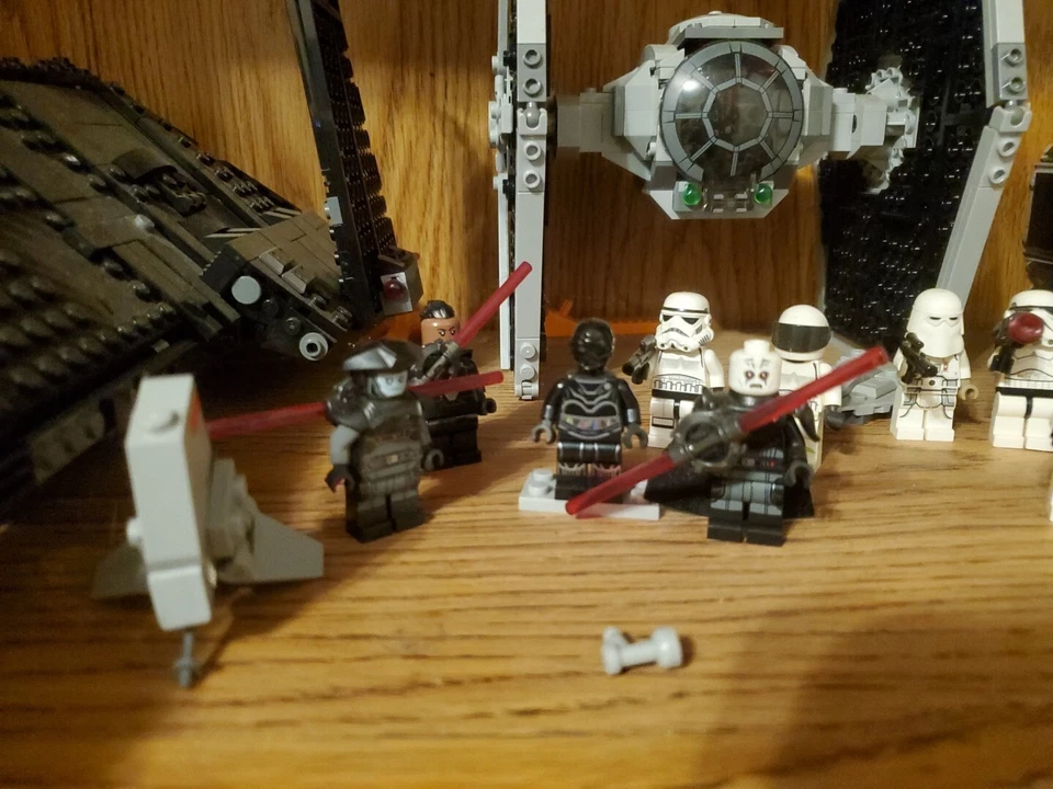 LEGO Star Wars Tie Boomer Tie Fighter And InquisitorTransport/Micro Fighters Foto 2 de 4