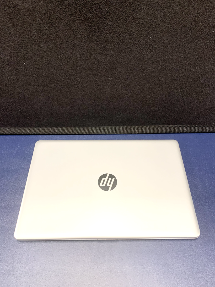 Pre owned Stylish HP Laptop 15-db0xxx 15.6