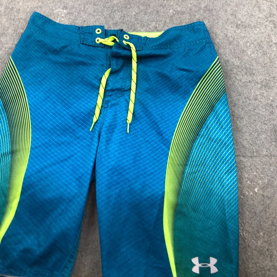 Bañador Under Armour para Hombres 28 Azul Verde Board Shorts 11" Entrepierna Foto 2 de 4