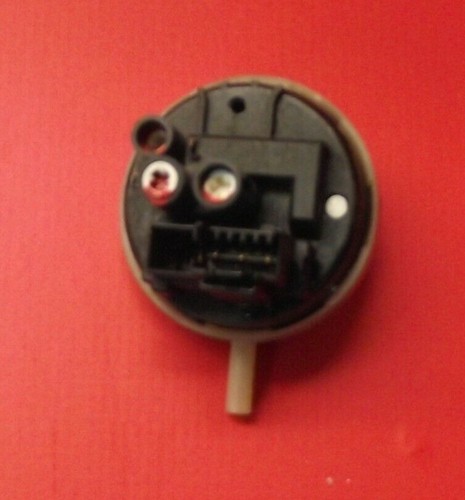 Waschmaschine HOTPOINT WML560G UK R UK DRUCKSCHALTER