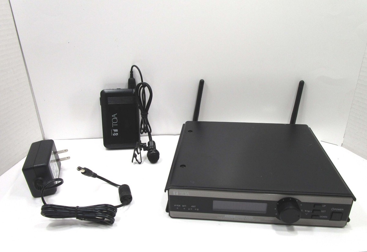 Préampli Tuner Sans Fil TOA WT-02 – Comme Neuf, Jamais Utilisé