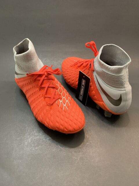 nike hypervenom phantom 5