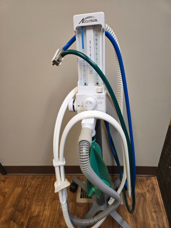 accutron Ultra PC flowmeter on roller cart