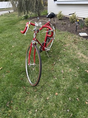 Schwinn Sprint 1974 Red Road Bike 22'' Frame 27'' Wheels for Men