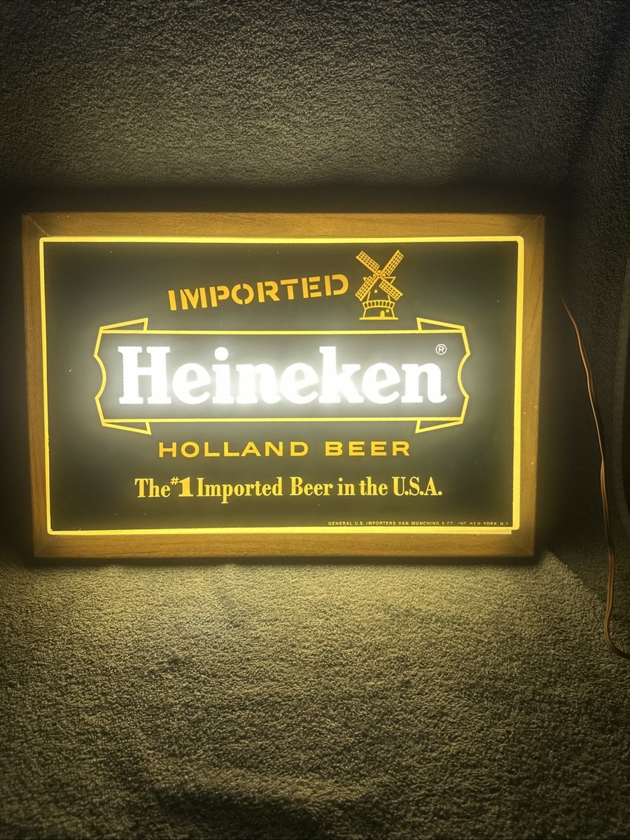 VINTAGE HEINEKEN IMPORTED BEER LIGHT UP SIGN 19” X 13” AWESOME 2