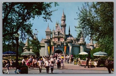 Disneyland Sleeping Beauty Castle Fantasyland D-2 Postcard