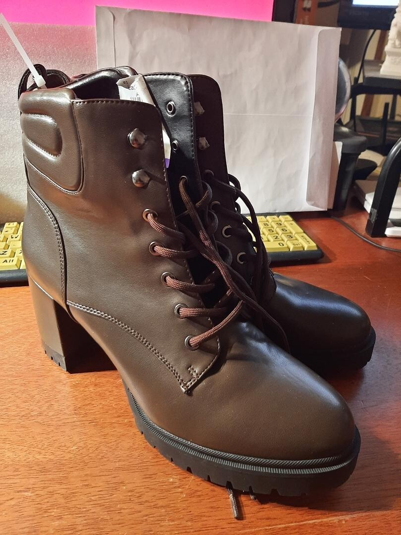 NEW Aerosoles Women Brown Vegan Leather Stacked Heeled Combat Boots Size 