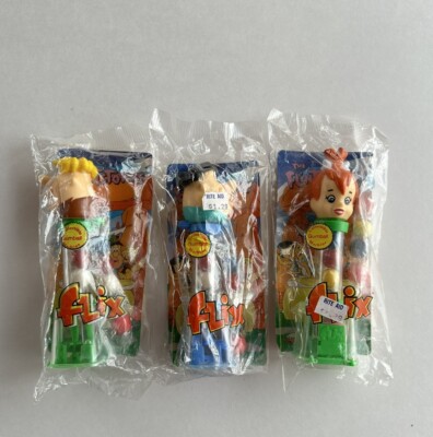 Set Of 3- 1994 Flintstones Flix Cartoon Gumball Machines Fred Pebbles & Barney.