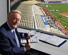 Announcer Brooklyn / Los Angeles Dodgers Vin Scully 8x10 Photo Baseball Print #4