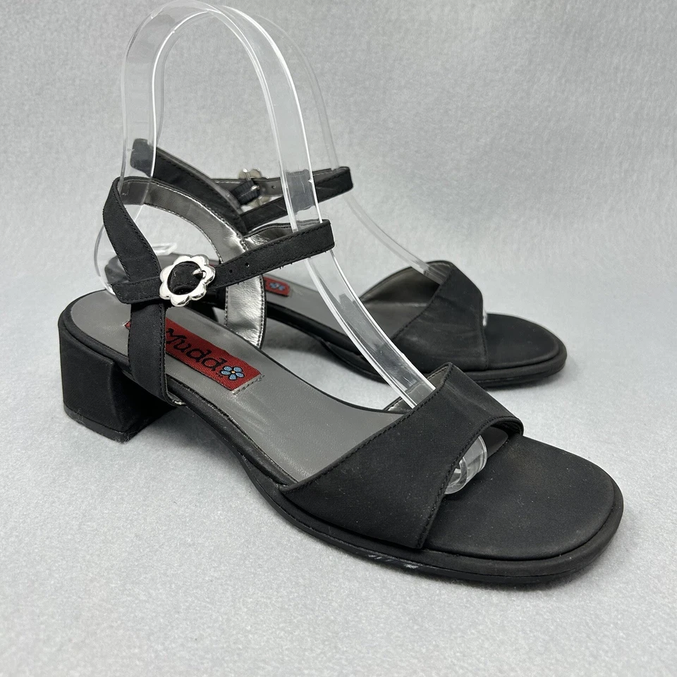 Vintage Y2K Mudd Women’s Size 4.5 Black Strappy Square Toe Chunky Heel Sandals - Image 2 of 4
