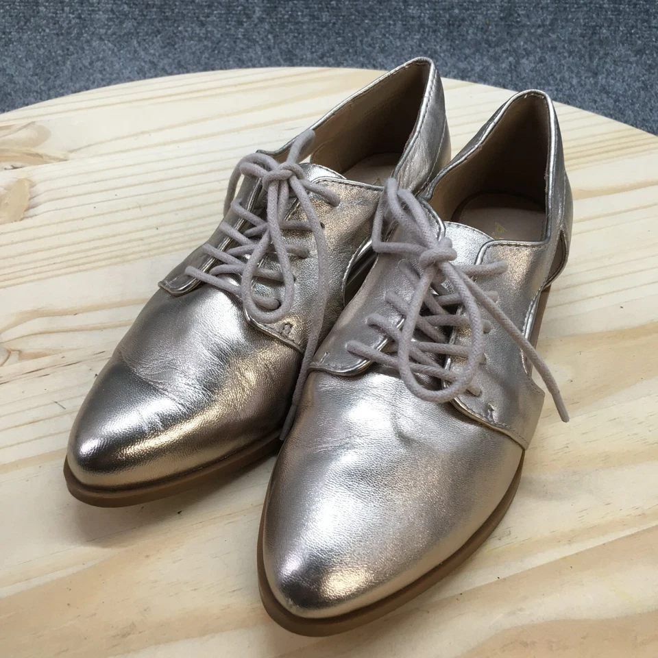 Aldo 鞋女式 5 Tokel 镂空牛津银色皮革系带尖头 — 第 3/4 张图片