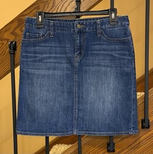 Tommy Hilfiger Jean Skirt Pockets Short Med Wash SZ. 4 Women s