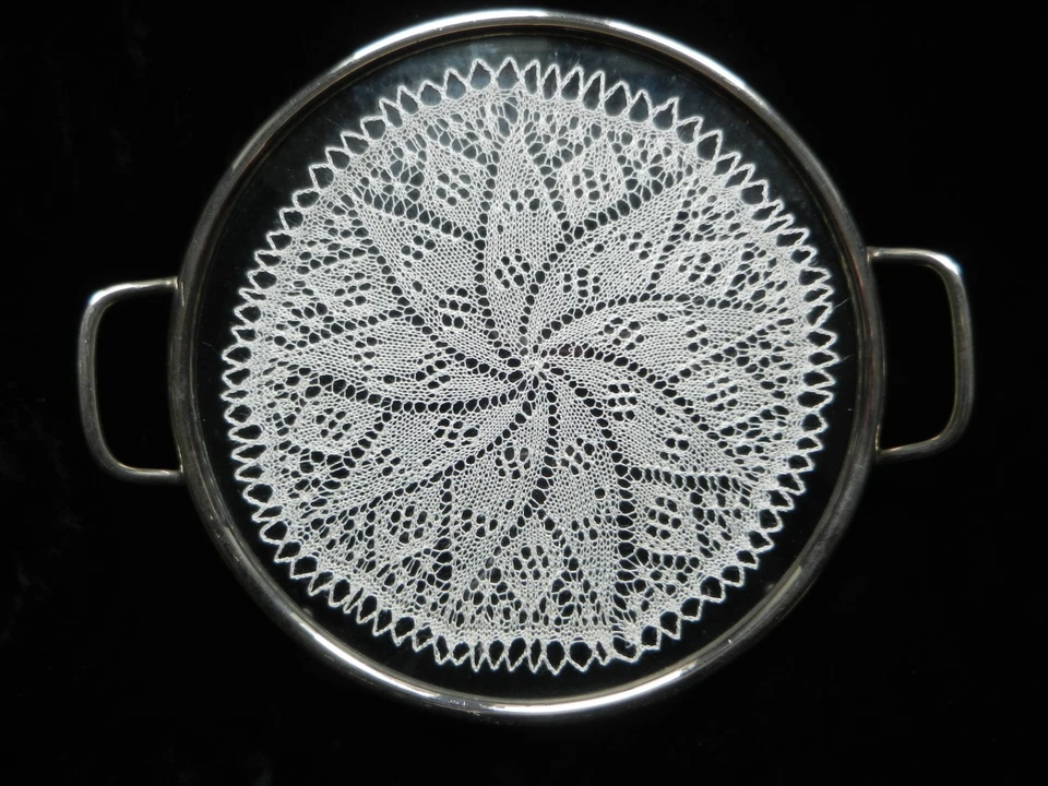 Servier Tablett ,Tortenplatte Kuchentablett Servierschale, unterlegte Spitze