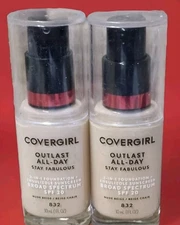 CoverGirl Outlast Stay Fabulous 3 in 1 Foundation 832 Nude Beige Lot of 2 Read