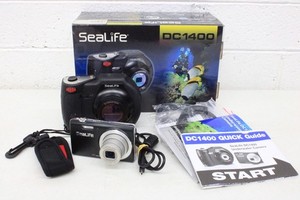 SeaLife DC1400 Underwater Digital Camera w Housing & Cord In Original Box Tested