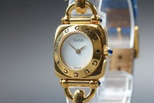 Near MINT GUCCI Hosebit 6300L White Dial Quartz Women's Watch From JAPAN