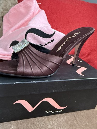 Nina Alban-LS chocolate luste 8 1/2
