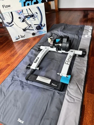 Tacx flow Rollentrainer