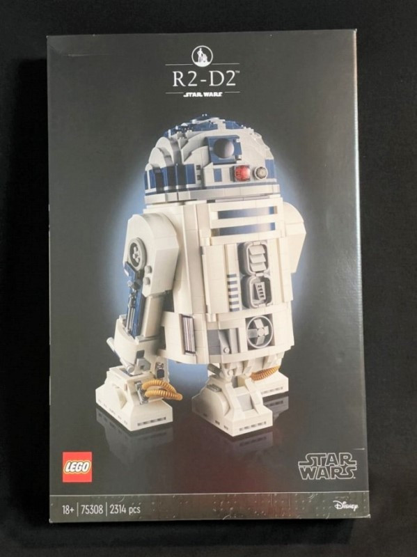 新品　未開封　レゴ スター・ウォーズ R2-D2 75308 Amazon.com: LEGO Star Wars R2-D2 75308 Droid Building Set