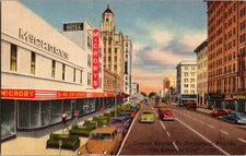 Vintage Linen Postcard Central Avenue St. Petersburg FL McCrory's Store