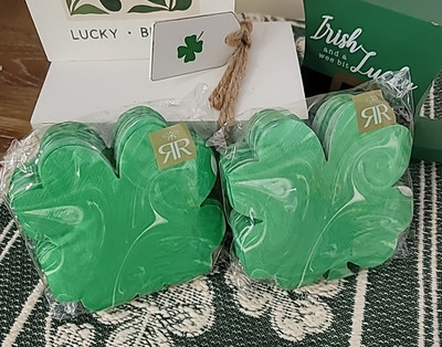 2 PACKS R & R CLOVER MARBELED BEVERAGE NAPKINS~ 40 Ct X2~ 3 Ply~LUCKY SHAMROCKS