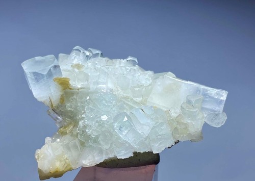 Beautiful Natural Aquamarine Bunch Crystal Specimen From Pakistan 151 Carats - Picture 7 of 8