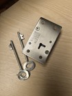 Lock post box lock and 2 keys double lock system READ THE DESCRIPTION FOR SIZE