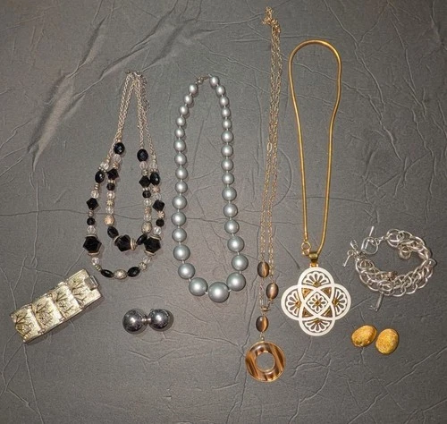 Vtg Signed Pieces Statement Jewelry Lot In Silver And Gold Tone Wear Or Sell