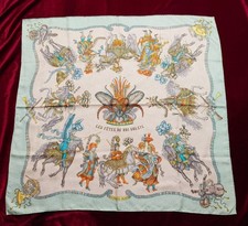 HERMES Carre 90 Scarf LES FETES DU ROI SOLEIL Mint Green Sun King s Celebration
