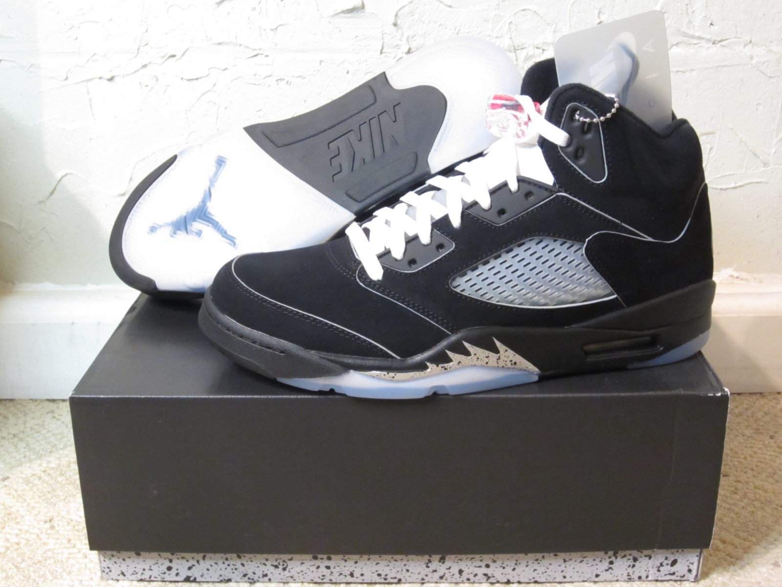 Nike Air Jordan 5 Retro OG Black Metallic Reimagined Silver Men's Size 10 NEW! thumbnail 5