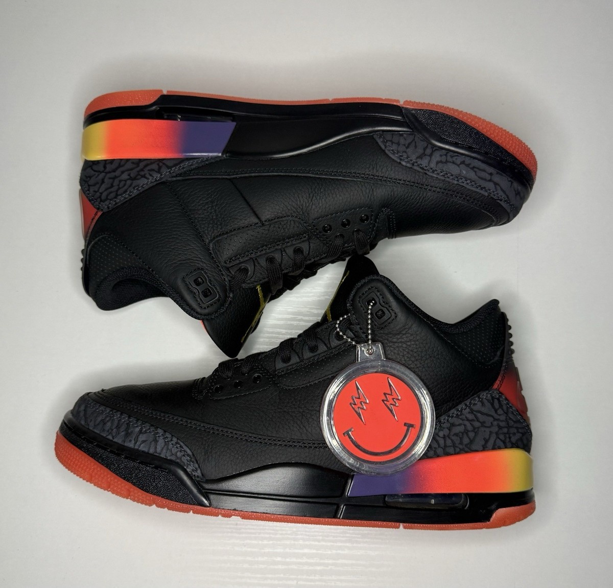 Air Jordan 3 Retro x J. Balvin Rio FN0344-001 Size 9.5 Pre-Owned