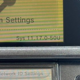 Nintendo 3DS region free Cosmo Black console / Charger / SD card / Stylus pen