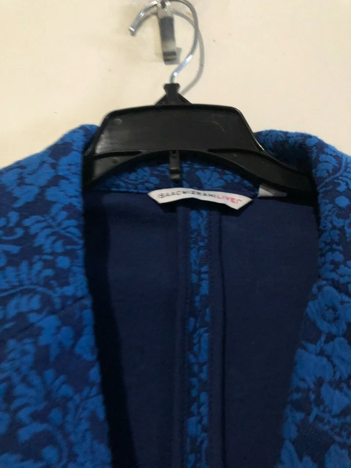 Chaqueta Blazer Isaac Mizrahi Talla M Floral Azul Mujer Corte Moderno Mezcla de Algodón Foto 3 de 4