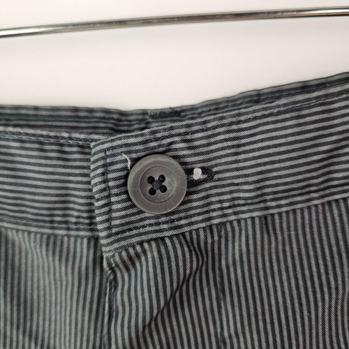 Champion Boys Gray Striped Casual Shorts Youth L 12/14 100% Polyester Button - Picture 4 of 5