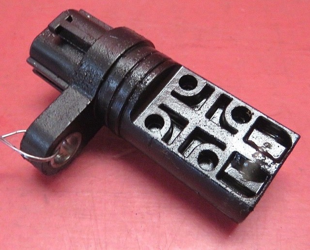 20062009 INFINITI M35 M35X OEM VQ35DE RIGHT FRONT CAMSHAFT POSITION