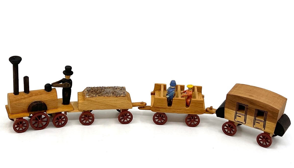 Toy Mini GDR Wooden Train 4pc DDR c1950s Engine Carriage