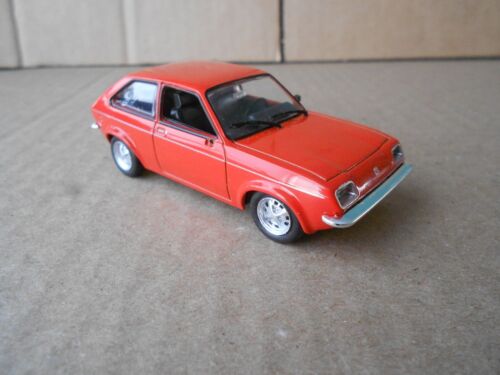 Vauxhall Chevette Red 1/43 Model Car GM General Motors Europe - Picture 6 of 11