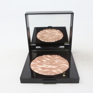 illuminator powder