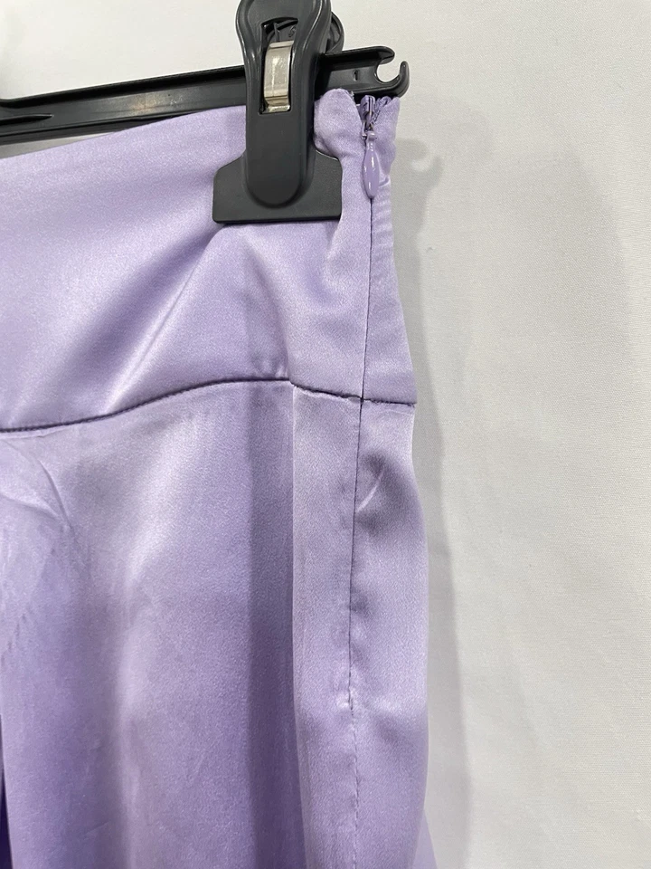 Falda H30# Valentino Roma Púrpura 100% Seda Talla 40 / EE. UU. 4 – Elegante Plisada Midi Foto 3 de 4