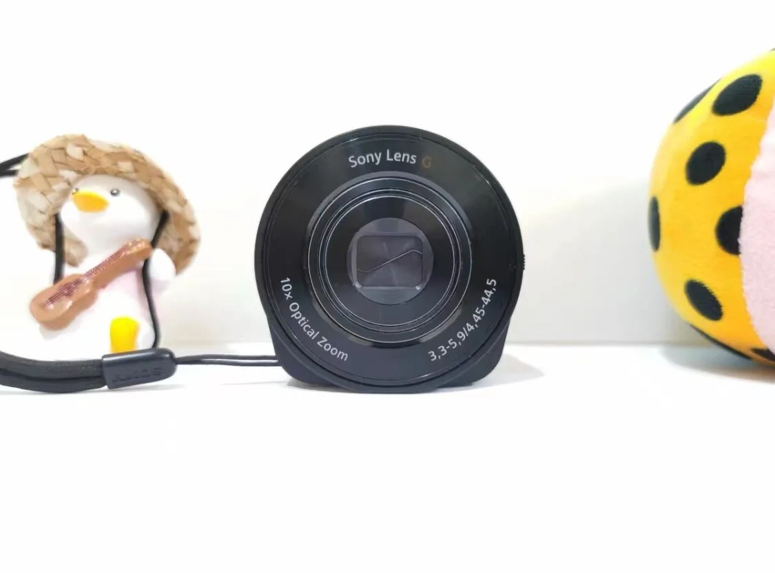 Sony Cyber-Shot DSC-QX10 Lens Style Camera Digital Camera 90