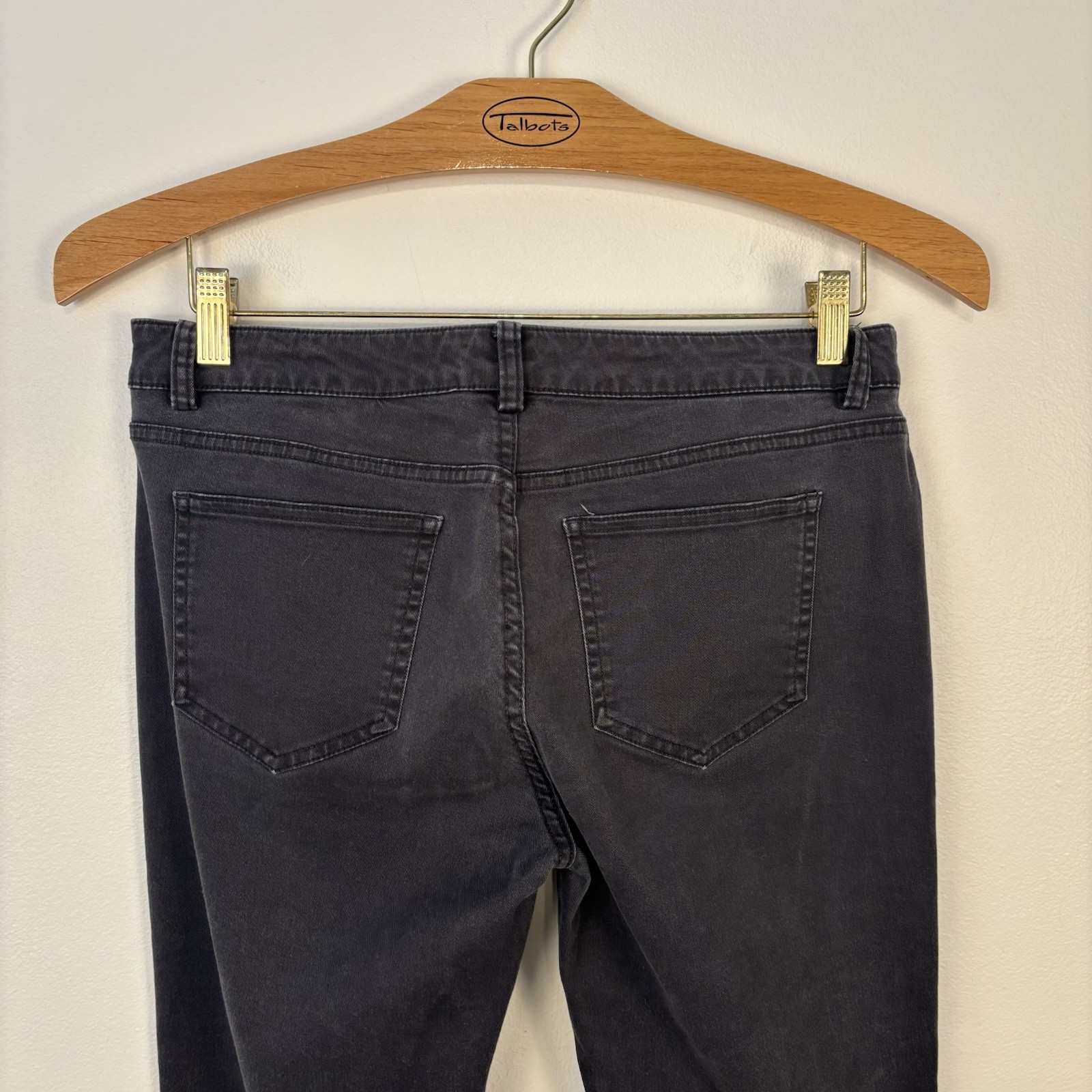 Brooks Brothers Womens Size 6 Natalie Fit Faded Black Denim Jeans thumbnail 4